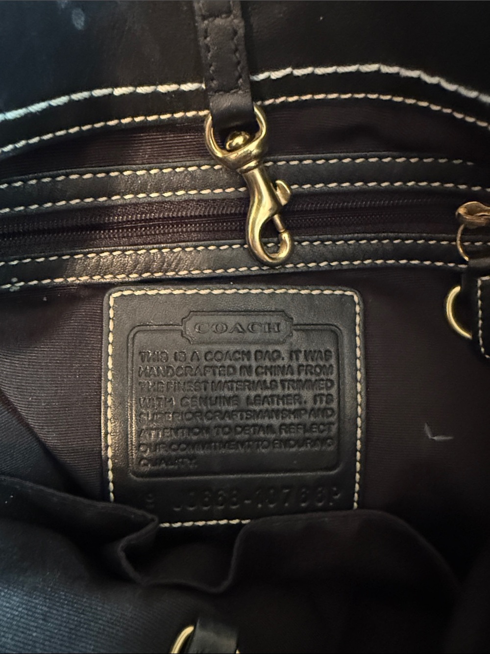 Coach ERGO Black Signature C Shoulder Bag with Cream Stitching & brass Y2K - Picture 6 of 8